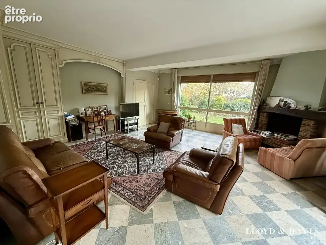 Maison 178 m² à Vaucresson  - photo 9