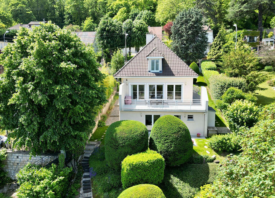 Maison à MARLY-LE-ROI