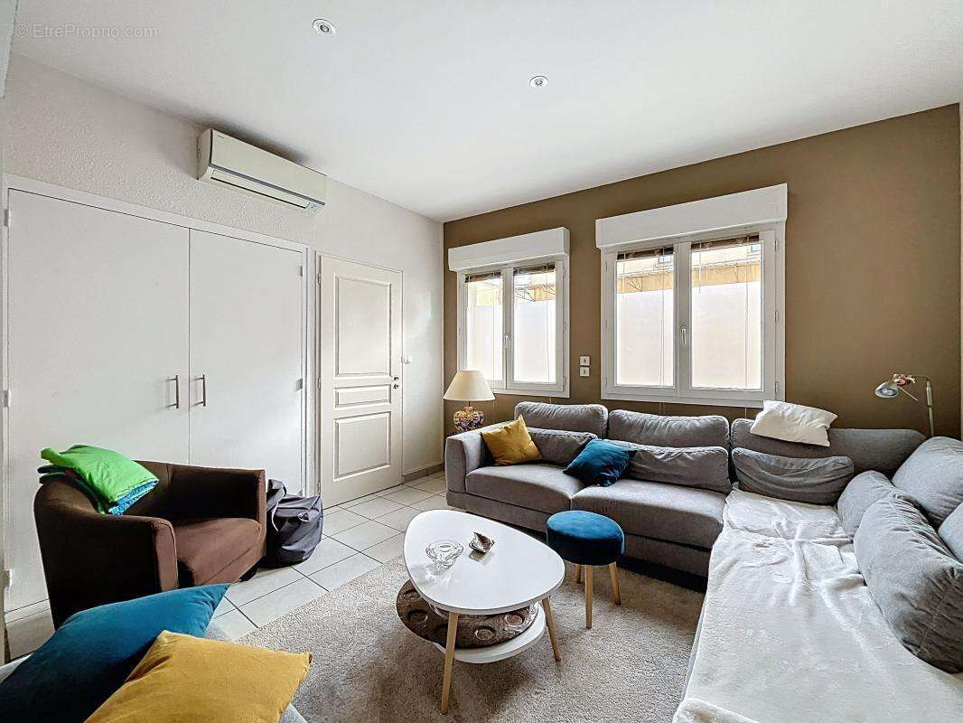 Maison à TOURNON-SUR-RHONE