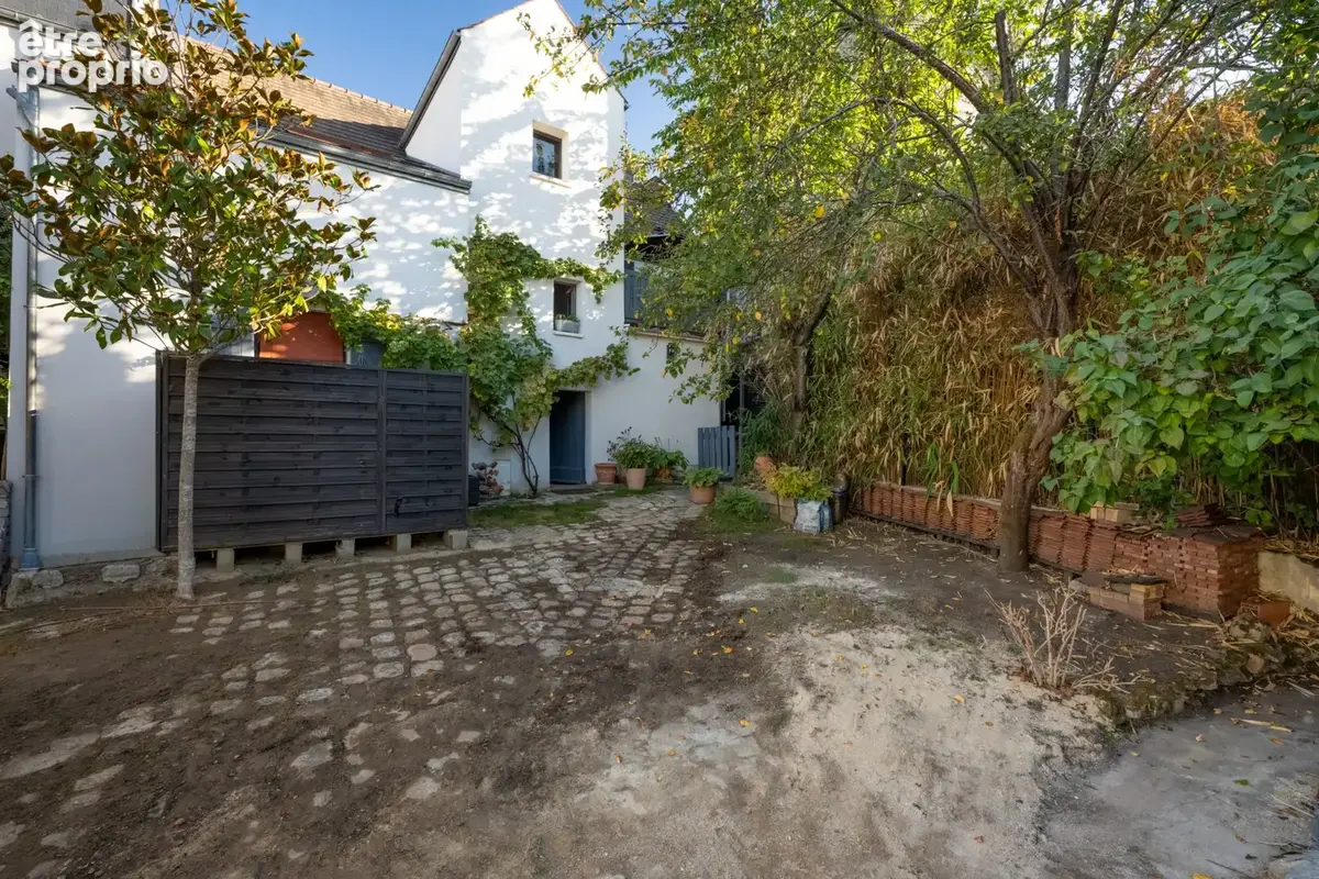 immeuble  de 300 m2 - photo 18