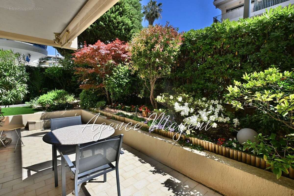 Appartement à CANNES