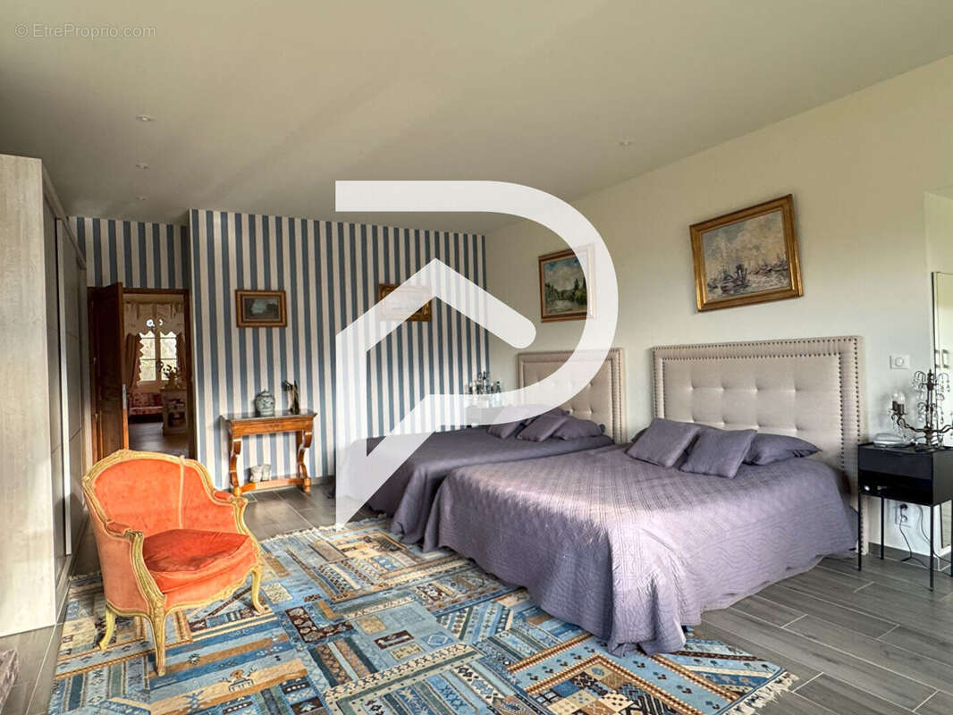 Maison à SARLAT-LA-CANEDA