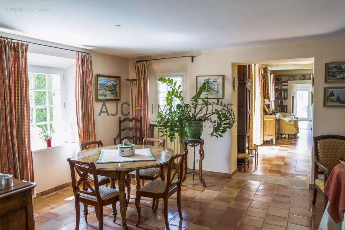 Maison à SAINT-REMY-DE-PROVENCE