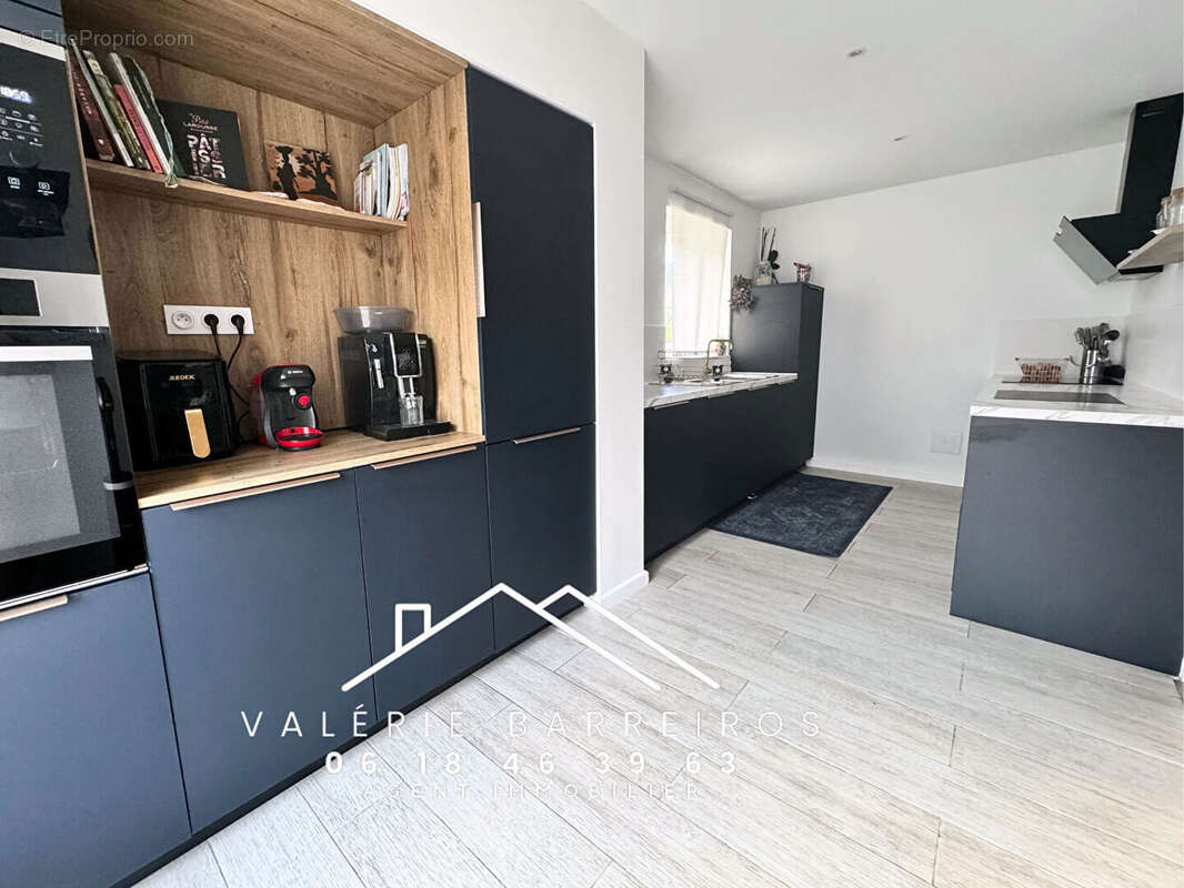 Maison Oissel 206.69 m2 - photo 3