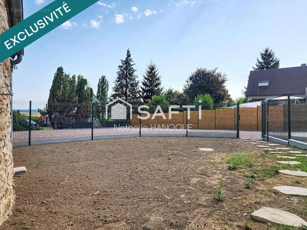 Maison 64 m² à Thoiry  - photo 6