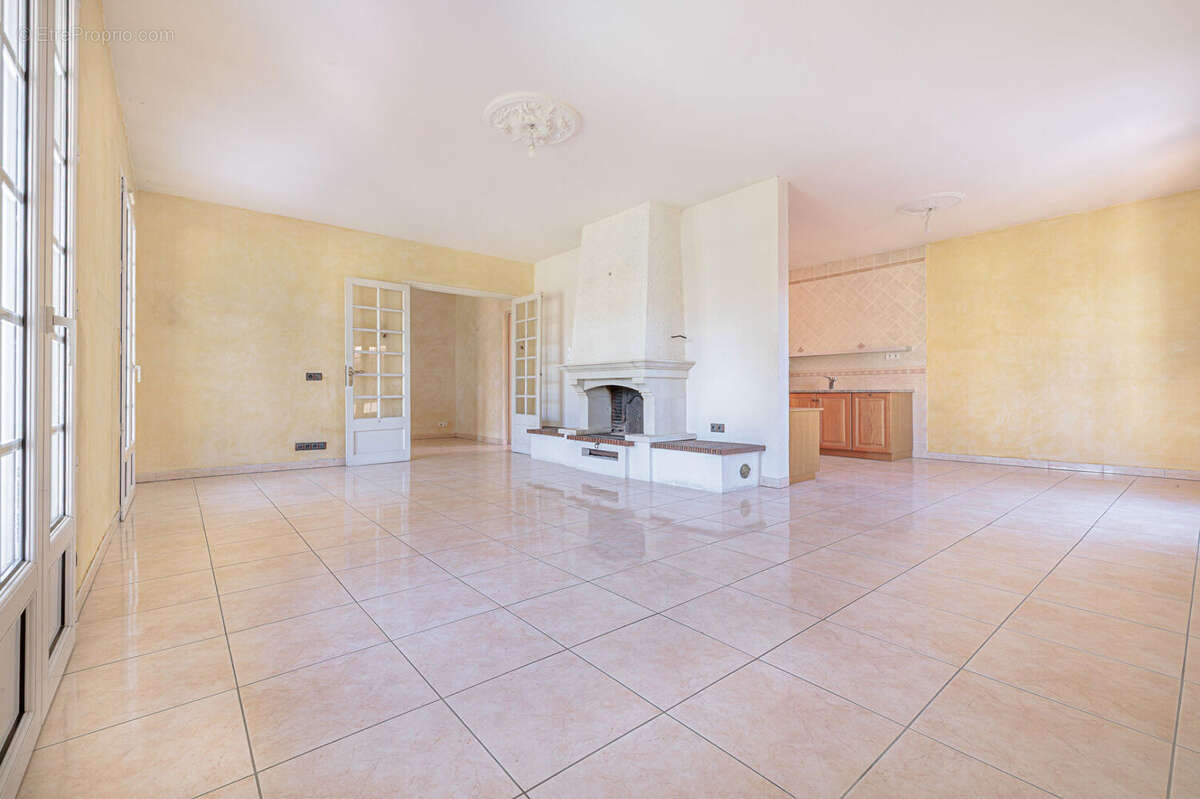 Maison à ESCALQUENS