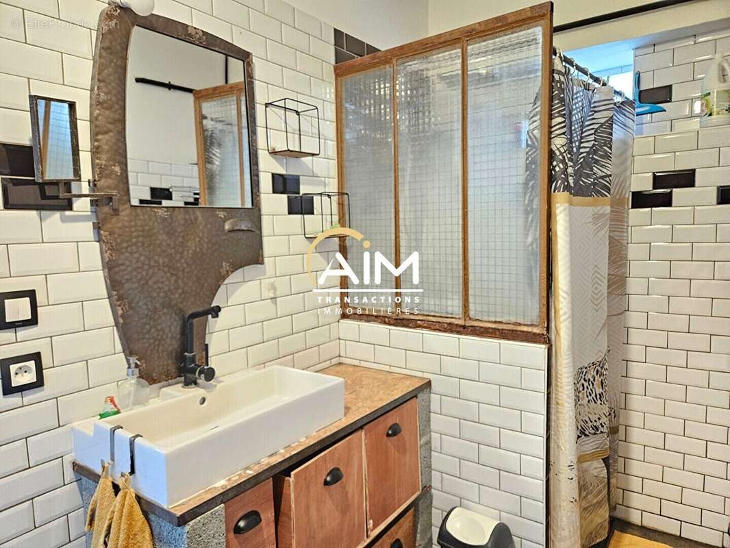 Maison à MONTLOUIS-SUR-LOIRE