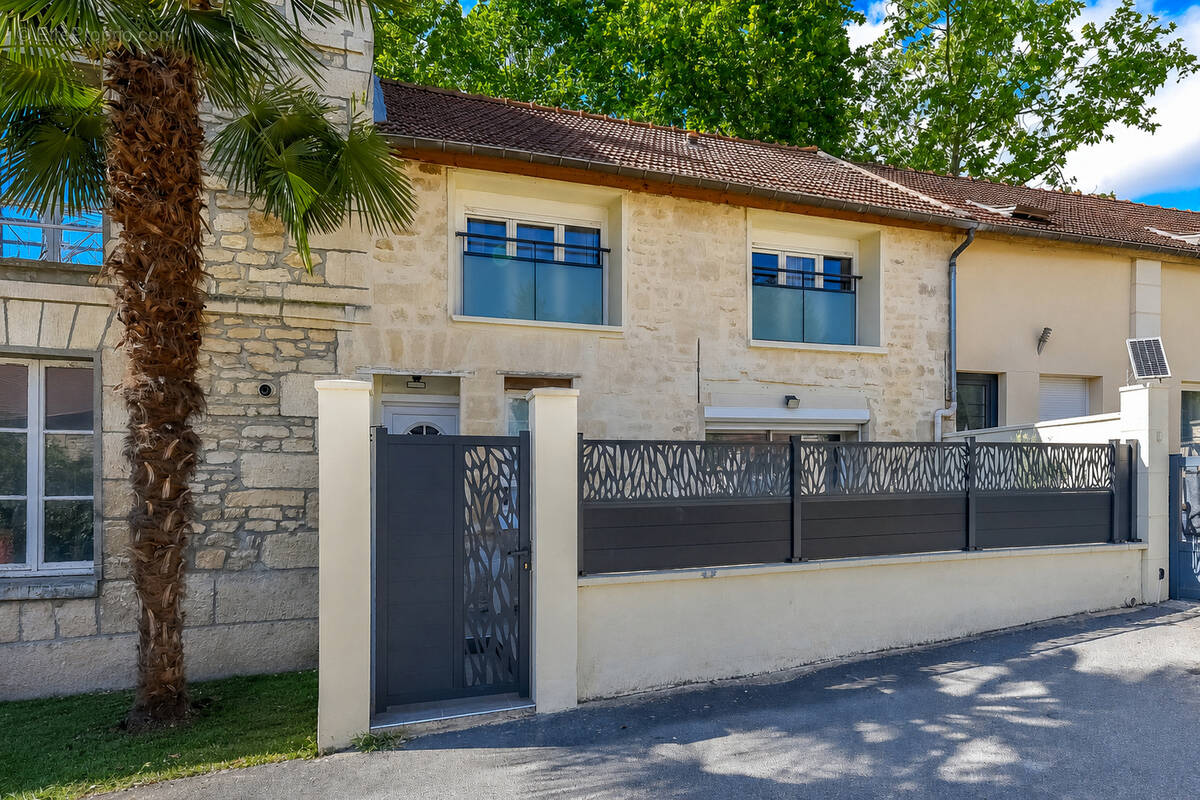 Maison à BLAINCOURT-LES-PRECY