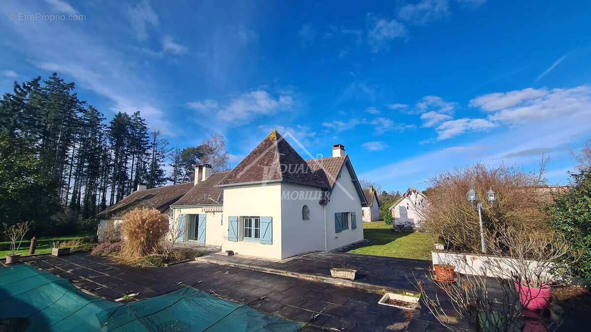 Maison à SAINT-PLAISIR