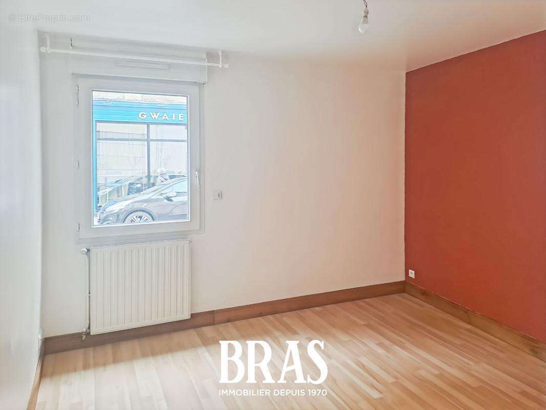 TALENSAC, T3 avec garage - photo 8