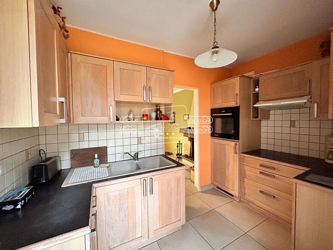 Maison à SAINT-JULIEN-DE-CONCELLES