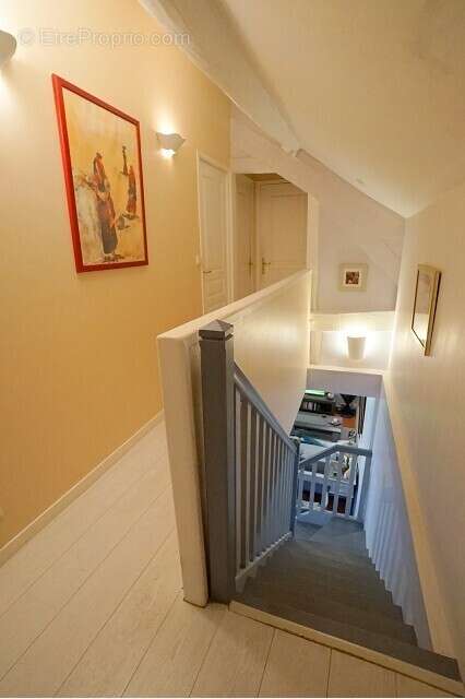 Maison à MEZIERES-SUR-SEINE