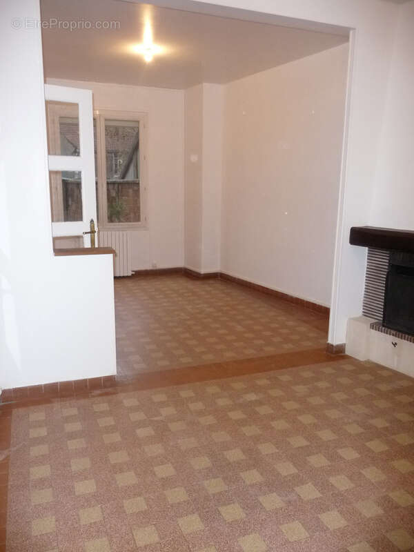 Maison à PONT-SAINTE-MAXENCE