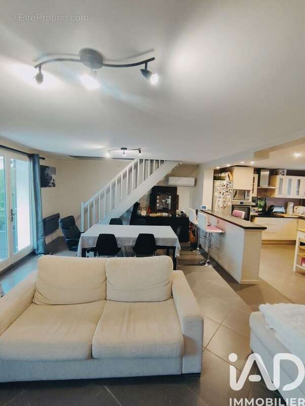 Photo 3 - Maison à AUVERS-SUR-OISE