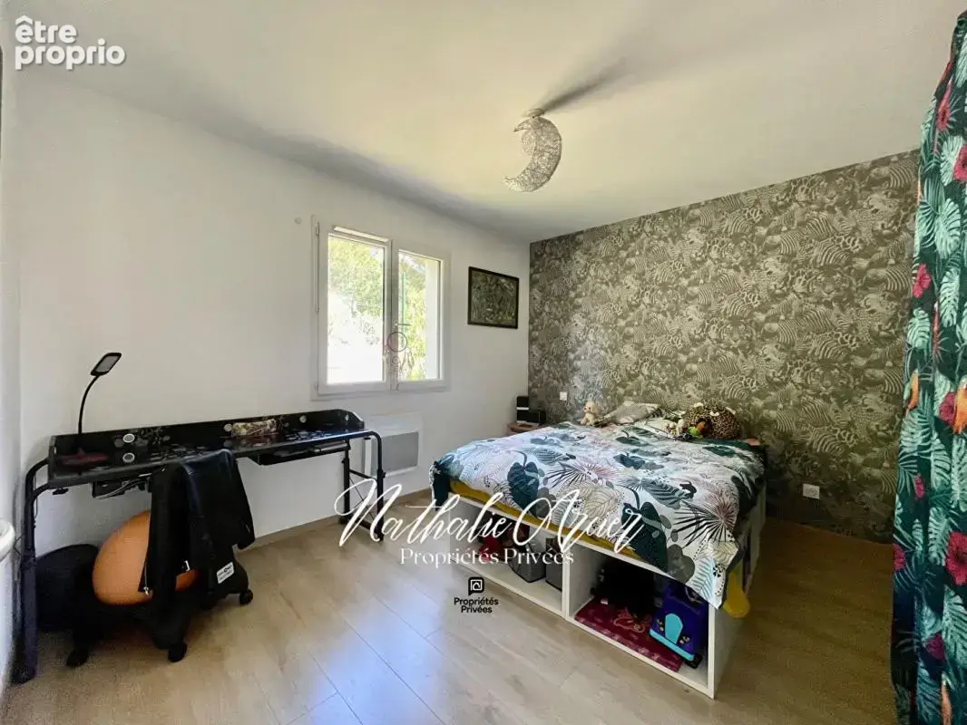Villa de plain-pied 2022  _ 5 pièces, 4 chambres - photo 9