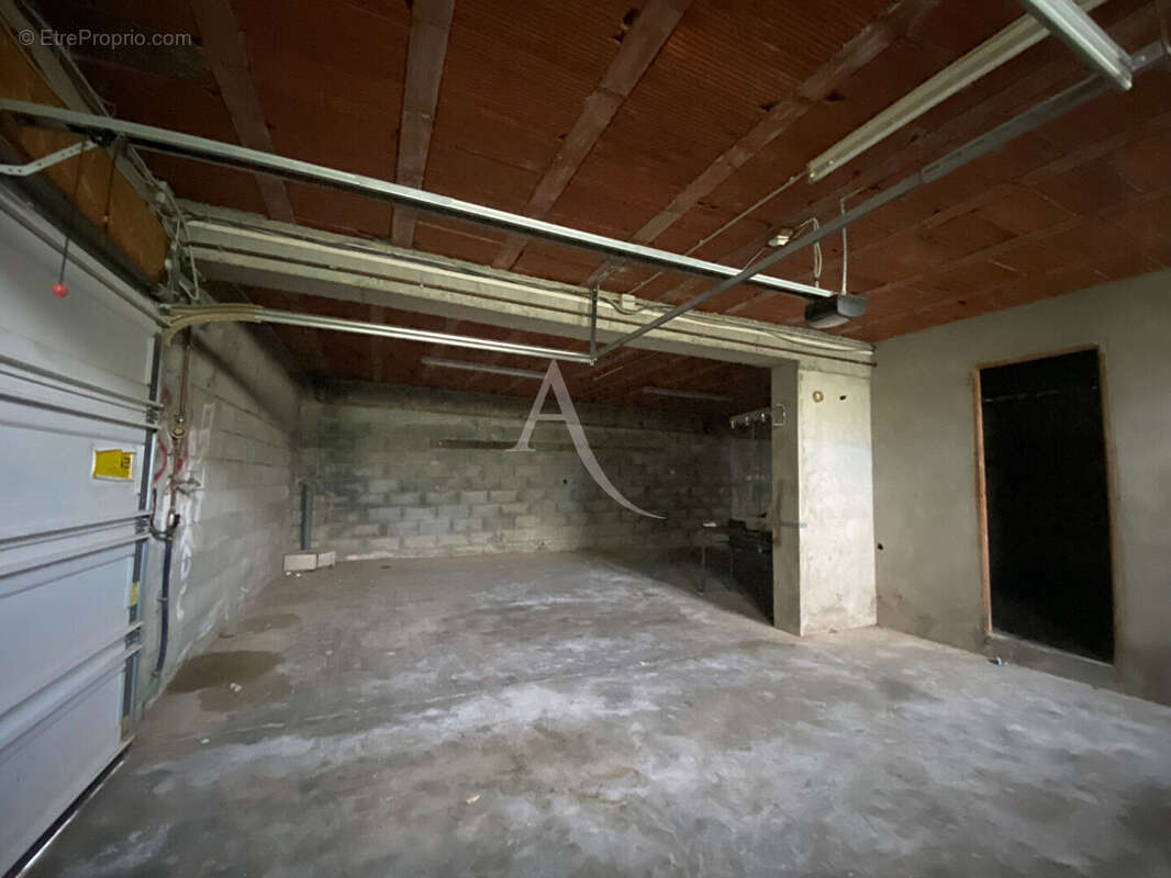 Maison à LAPEYROUSE-FOSSAT