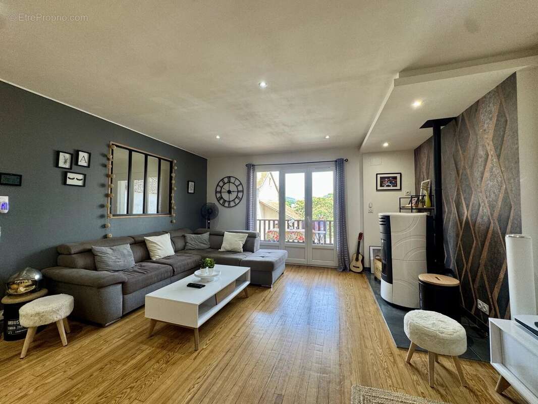 Belle maison rénovée à Audressein - photo 2