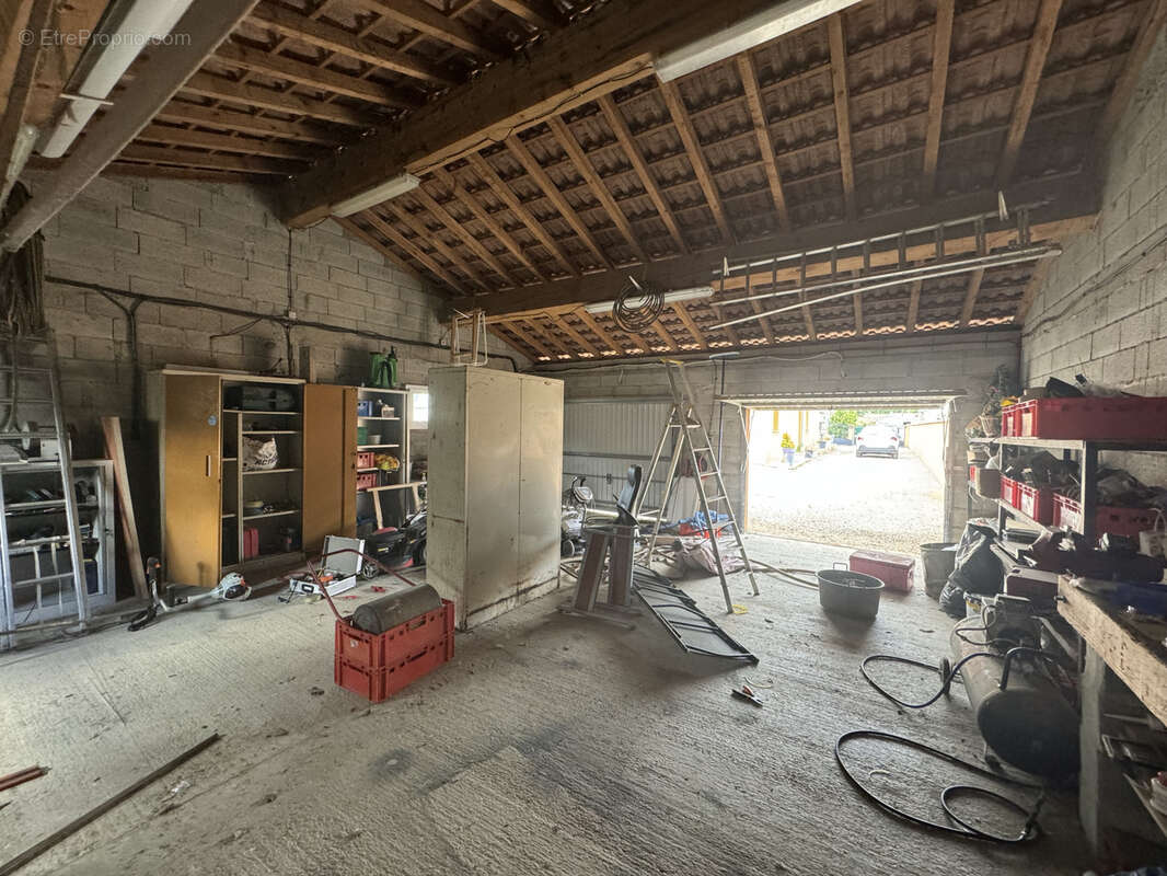 Maison à LESPINASSE