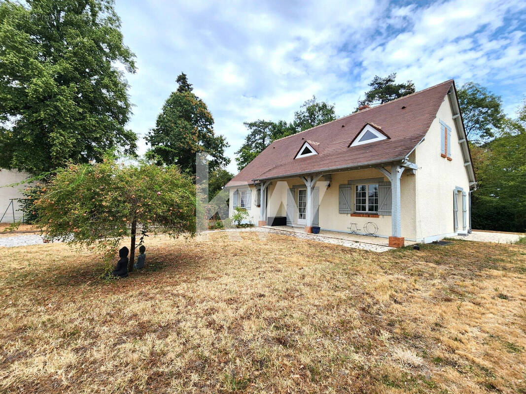 Maison à CHATEAUNEUF-SUR-LOIRE
