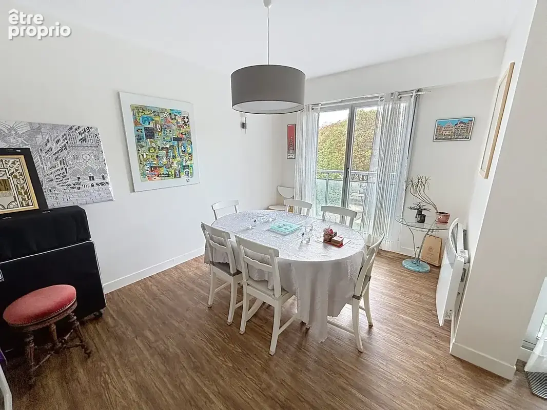 Appartement à vendre 5 pièces, balcon REIMS HYPER CENTRE (51) - photo 5