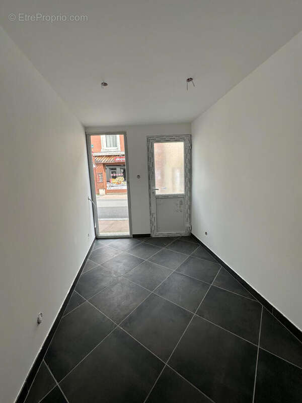 IMG_9459 - Commerce à REMIREMONT