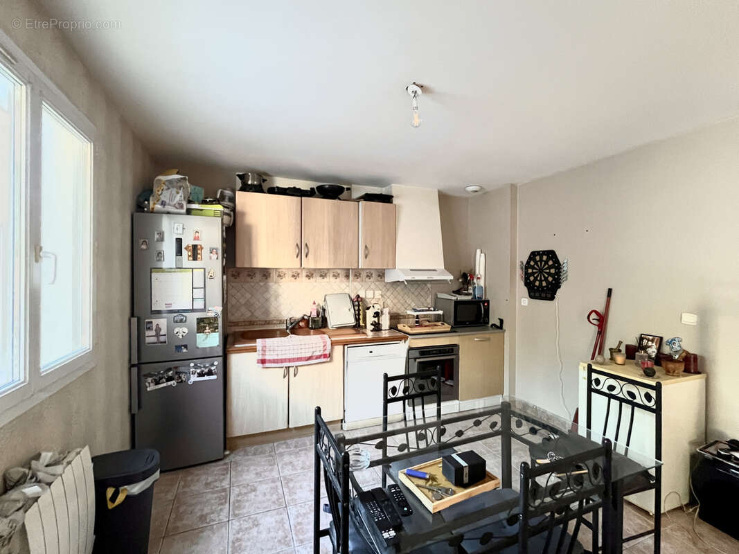 Appartement à CHATEAUNEUF-LES-MARTIGUES