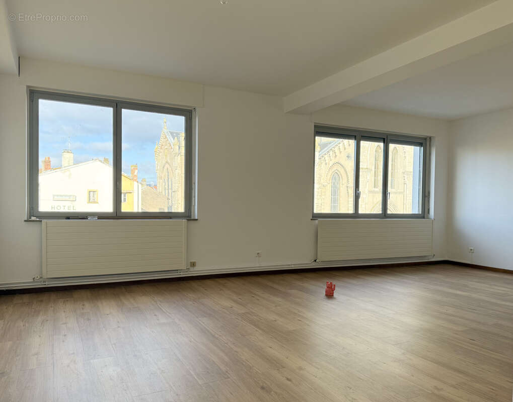 Appartement à CHATEAU-SALINS