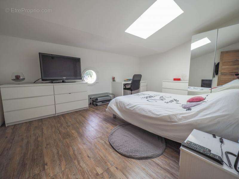Maison à UZES
