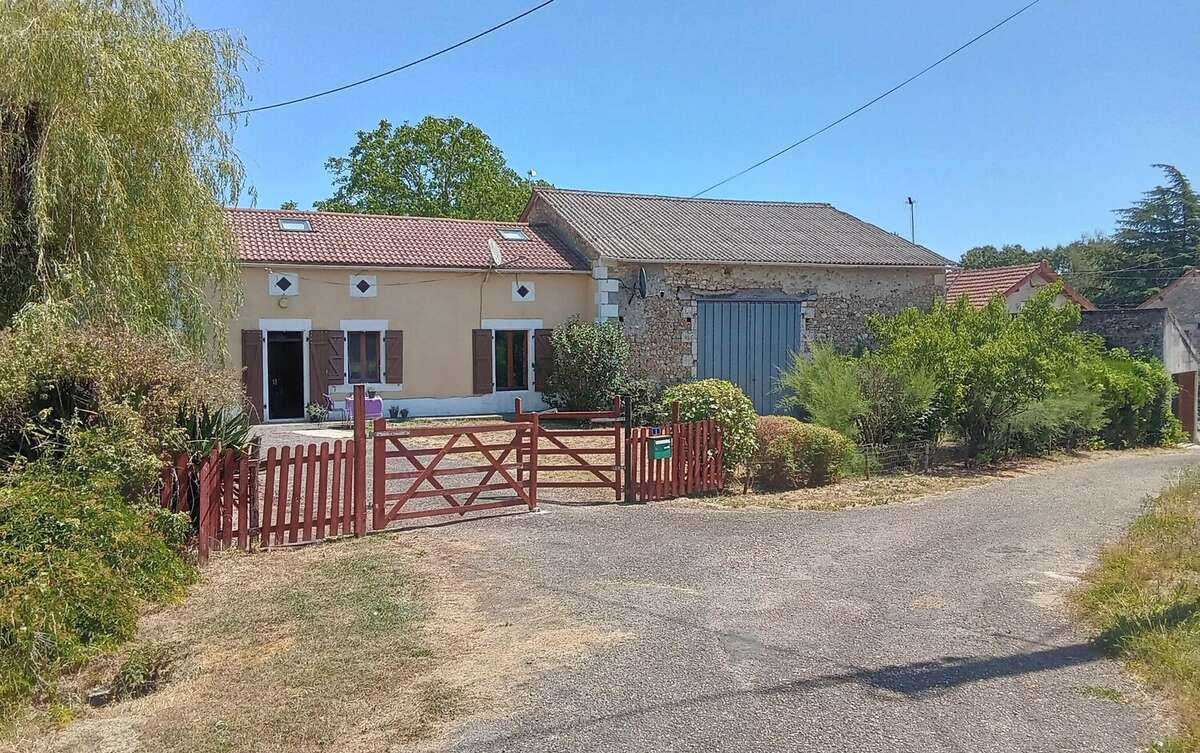 Charmante ferme située dans un cadre champêtre paisible - photo 16