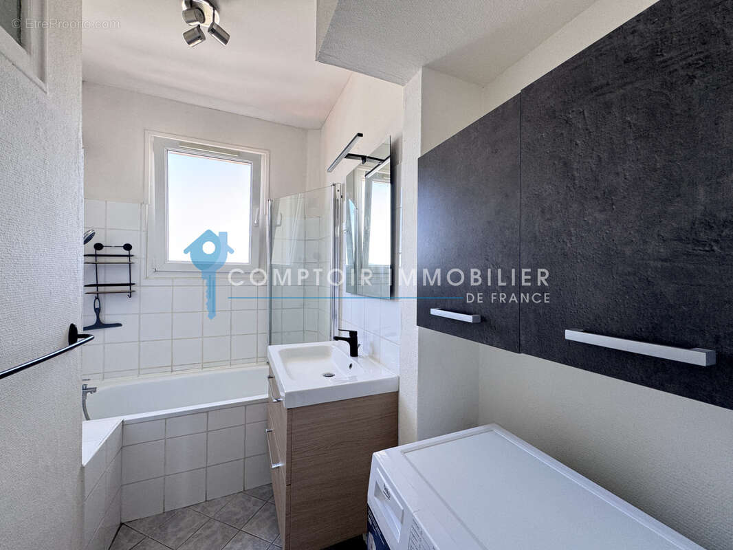 Appartement à ROMANS-SUR-ISERE