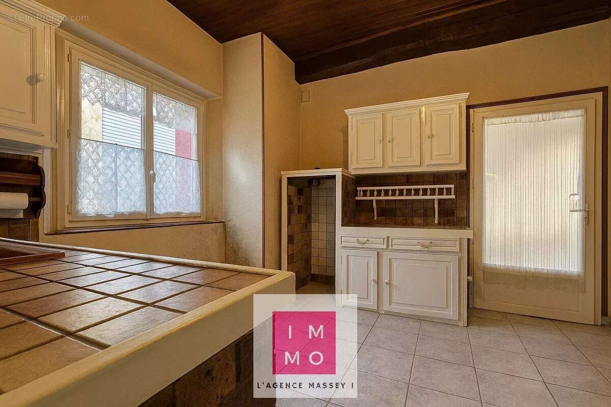 Appartement à VIC-EN-BIGORRE