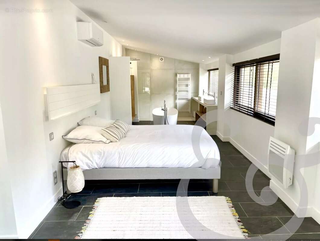 Maison à EYGALIERES