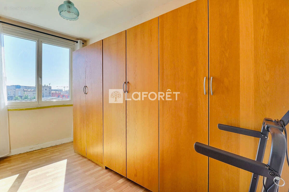 Appartement à SAINT-OUEN