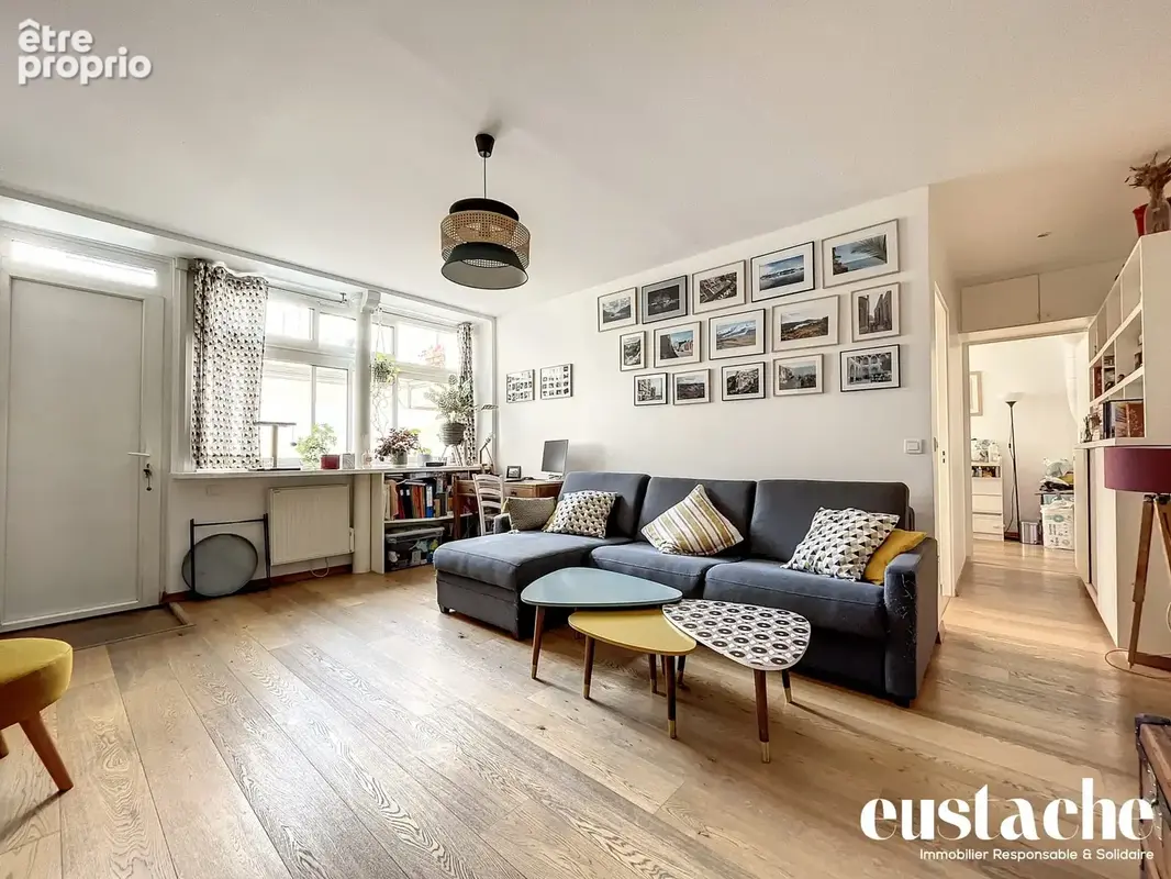 Appartement 3 pièces 69 m² à vendre à Paris-10e (75010) - photo 1