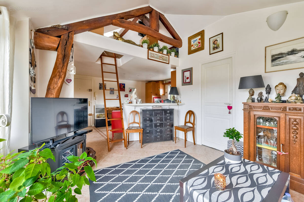 Appartement à SAINT-BRICE-SOUS-FORET