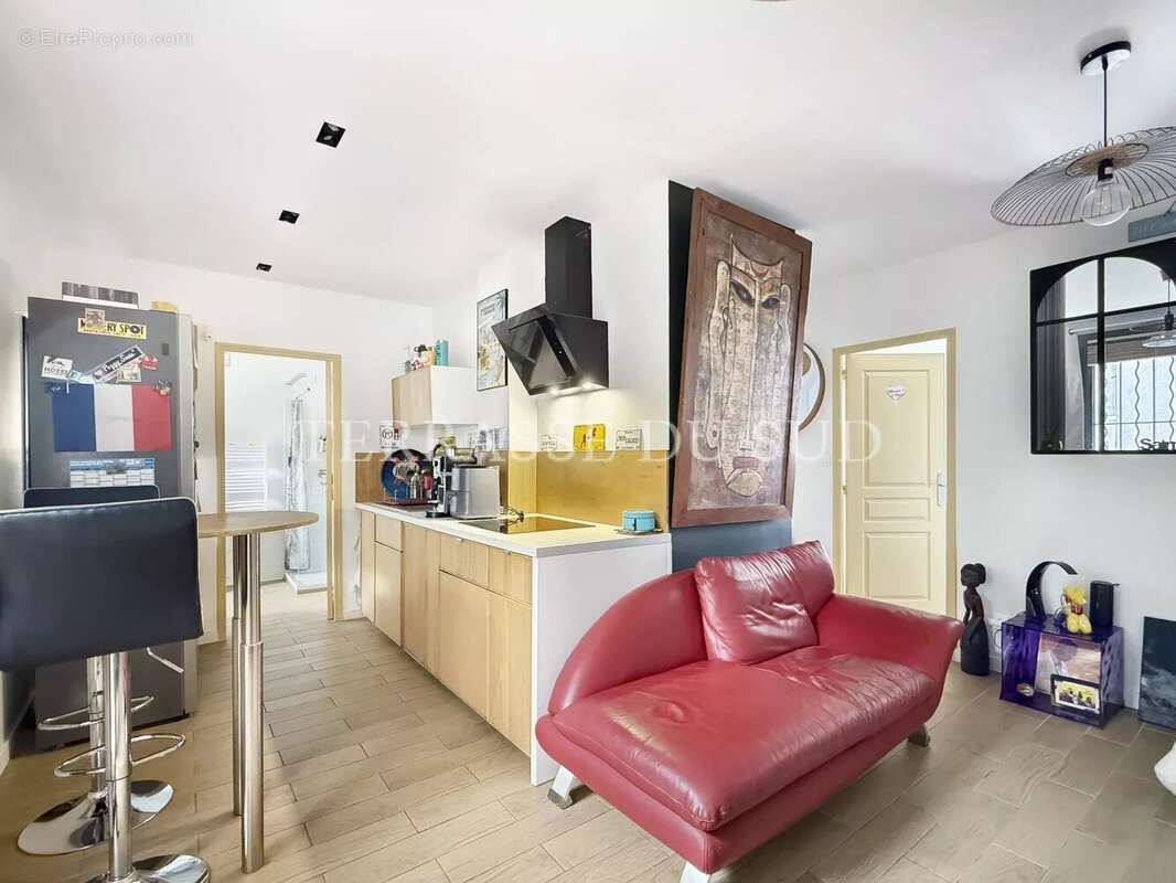 Vente Appartement T3 de 46,10 m2 LC avec Terrasse - Roucas Blanc - Marseille 7 - photo 7