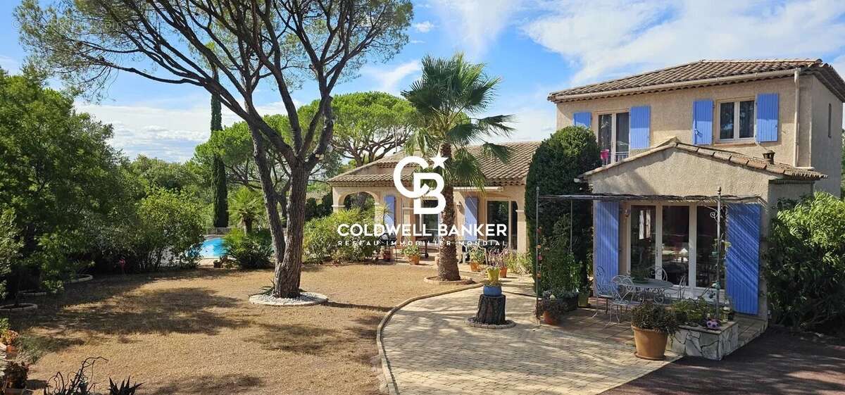 Maison à FREJUS