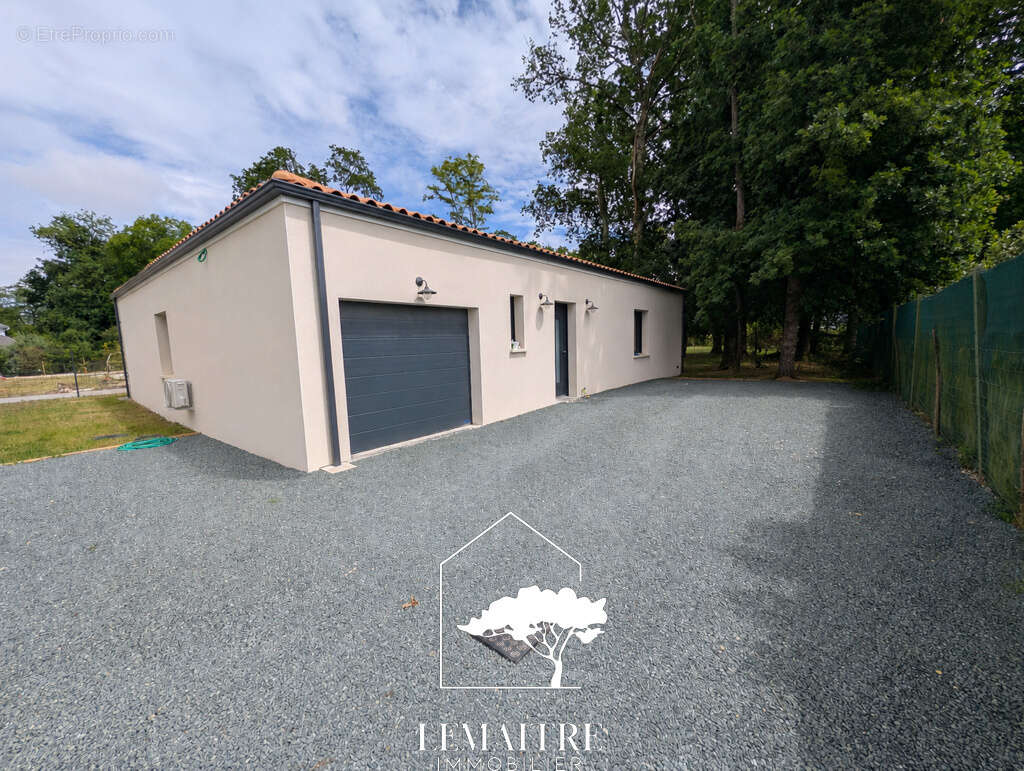 Maison à LA TREMBLADE