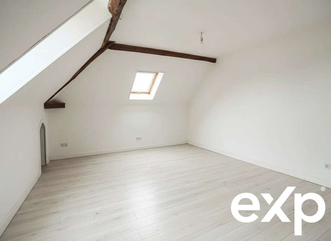 Maison à CHAUMONT-EN-VEXIN