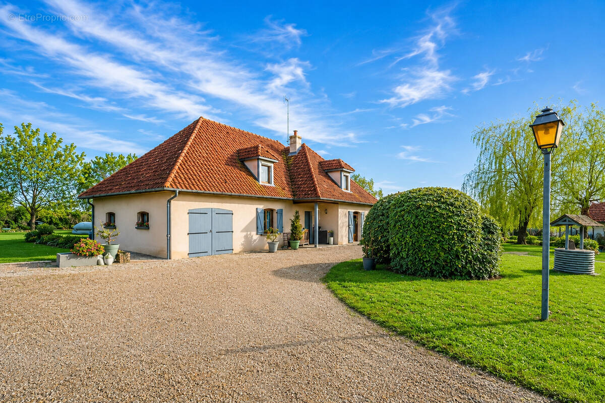 Maison à BEAUNE