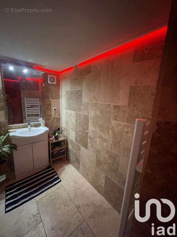 Photo 5 - Maison à ANNEYRON