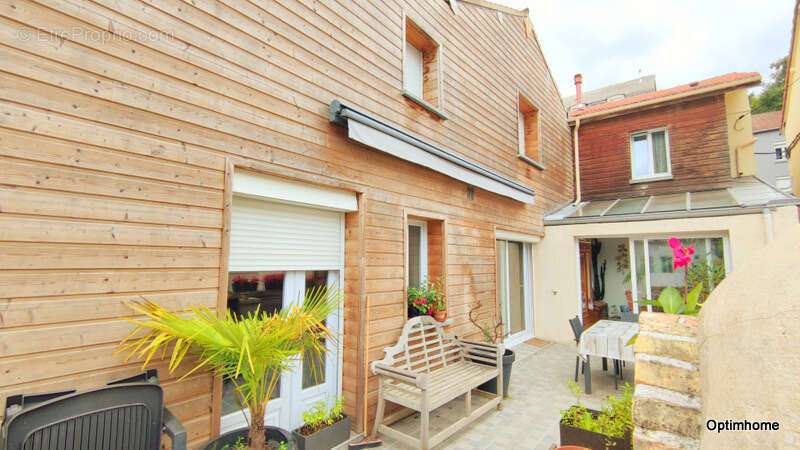 Maison à ELBEUF
