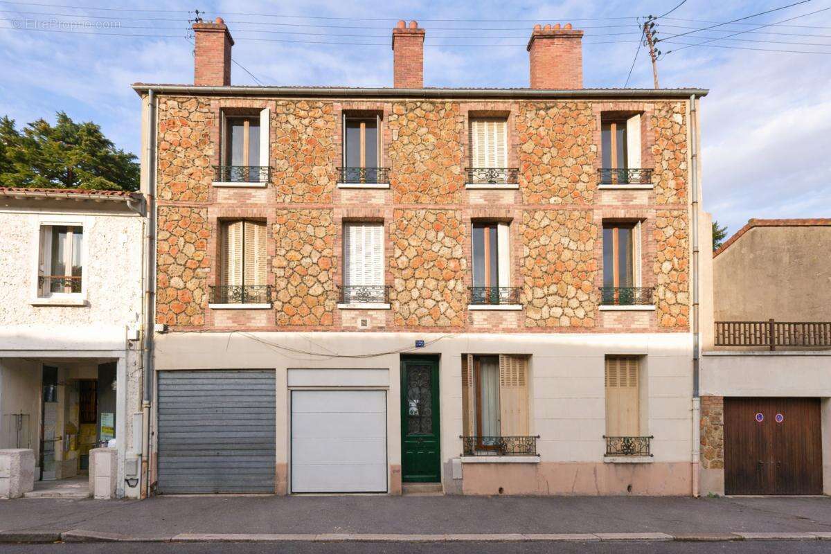Appartement à CHEVREUSE