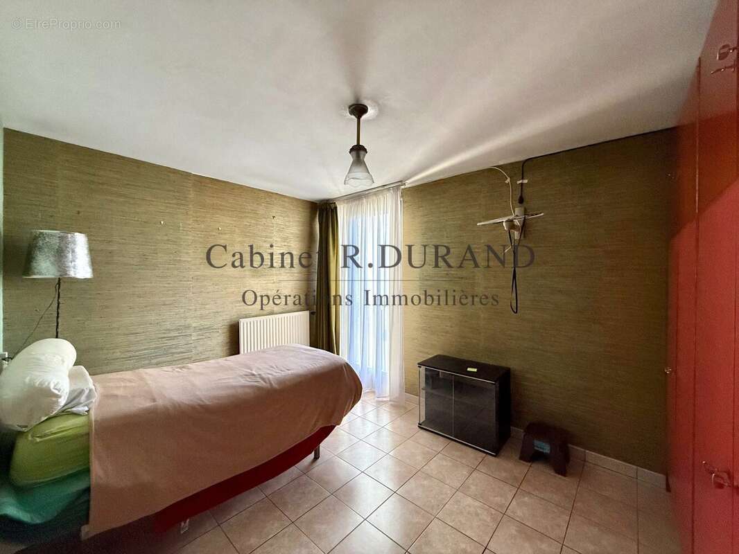 Appartement à COLOMBES