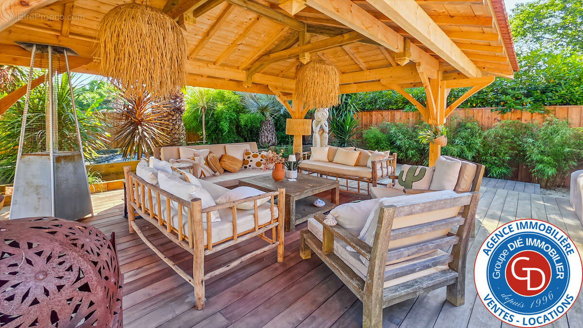 Villa d'exception avec 4 chambres et piscine - photo 9