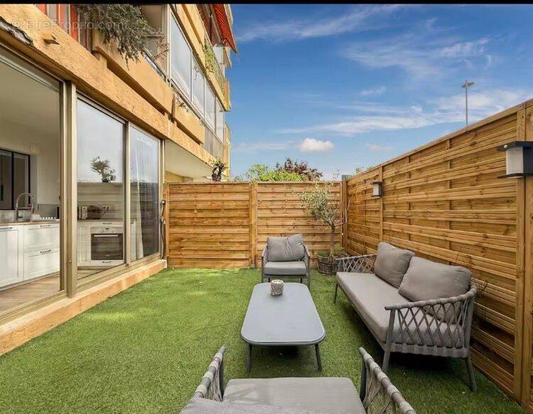 Appartement à CAGNES-SUR-MER