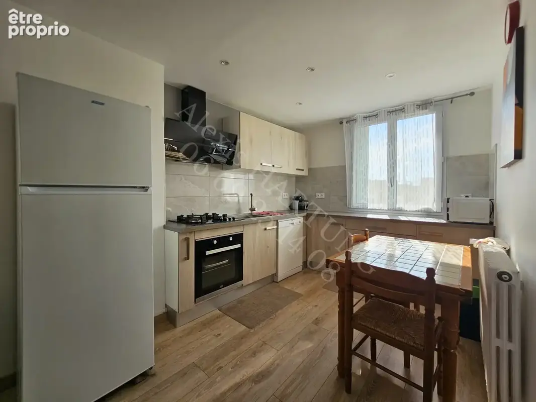 Maison 119 m² à Bourg-En-Bresse  - photo 2
