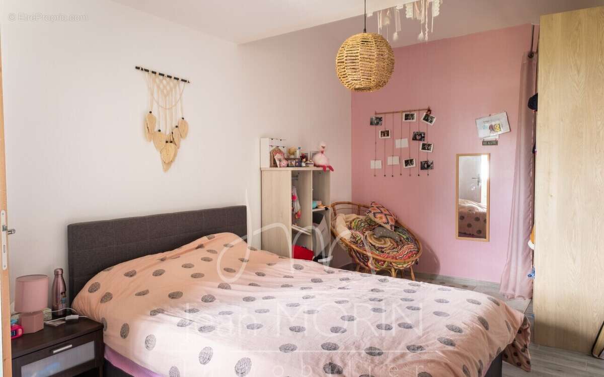 Maison à SAINT-MARCEL-LES-VALENCE