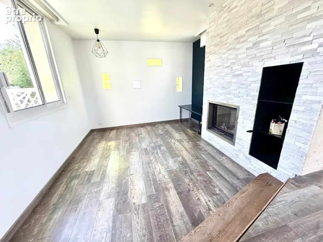 Propriété familiale PERTHES 210 m2 avec piscine. - photo 7