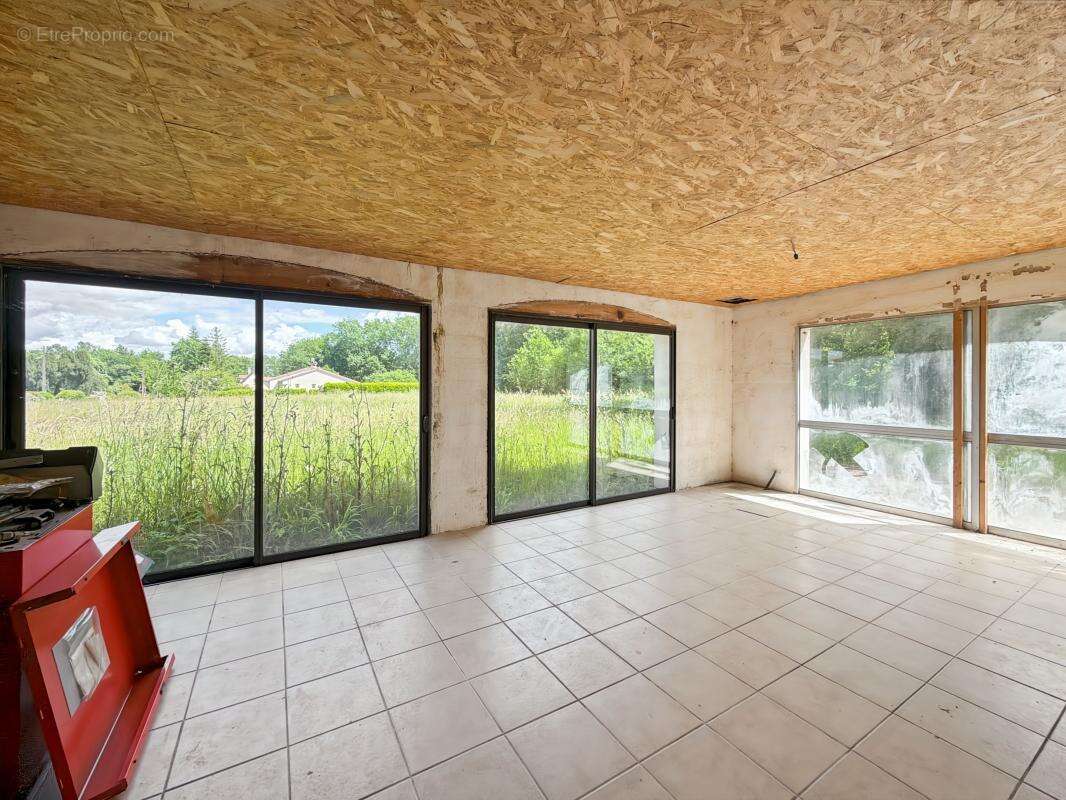 Maison à COURSAC